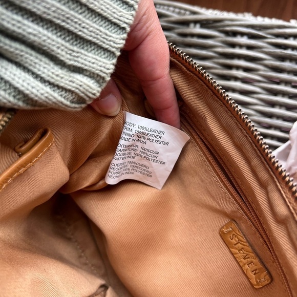 Steve Madden Embossed Genuine Leather Purse - Picture 5 of 11